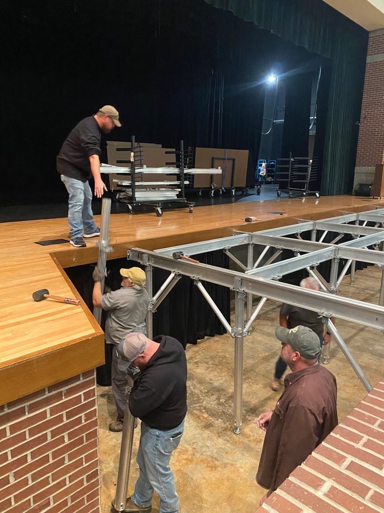 Reinstalling the stage braces