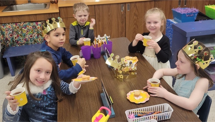 We celebrated the conclusion of our unit on Kings and Queens by dressing up and having a royal tea party!
